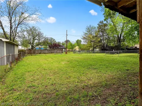 Exterior - 4509 Howell Ave, Fort Smith, AR 72904 photo 9 of 11