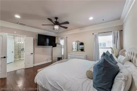 Bedroom - 1825 Ebbing Loop, Barling, AR 72923 photo 1 of 5
