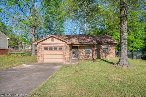 104 Grand Maple Dr, Greenwood, AR 72936