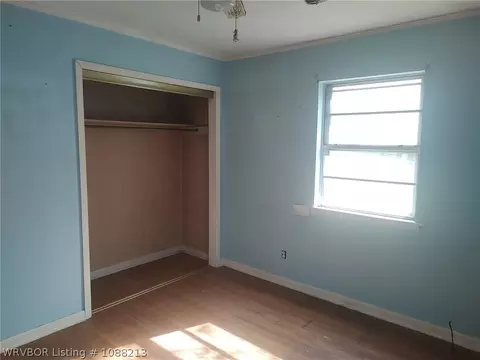 Bedroom - 4712 S 31st St, Fort Smith, AR 72901 photo 6 of 7