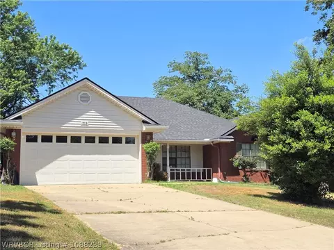1709 Woodwind Way, Van Buren, AR 72956