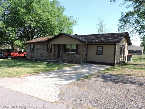 119 E Miami St, Greenwood, AR 72936
