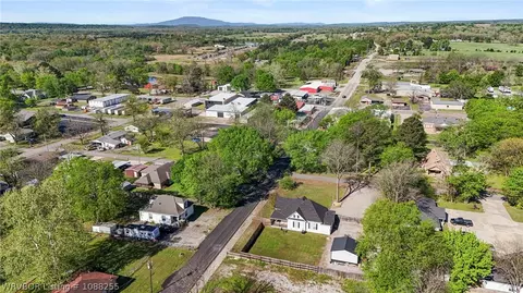 View/Area - 304 Choctaw St, Hackett, AR 72937 photo 5 of 6