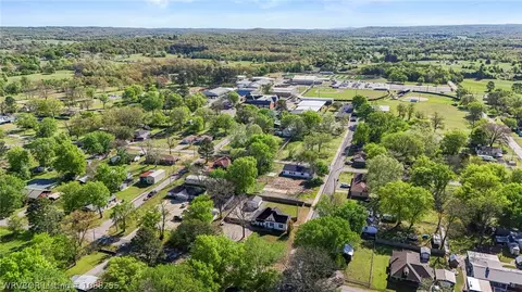 View/Area - 304 Choctaw St, Hackett, AR 72937 photo 2 of 6