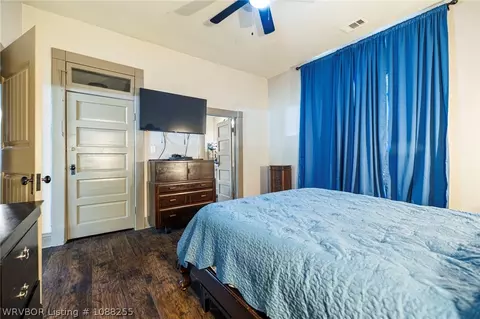 Bedroom - 304 Choctaw St, Hackett, AR 72937 photo 2 of 7