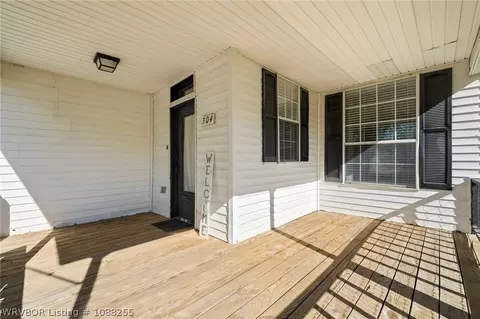 Exterior - 304 Choctaw St, Hackett, AR 72937 photo 7 of 14