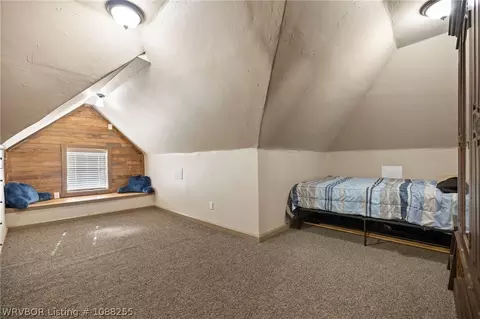 Bedroom - 304 Choctaw St, Hackett, AR 72937 photo 6 of 7