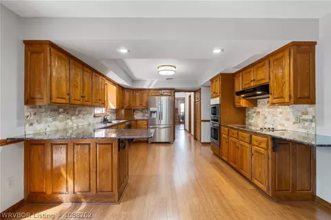 Kitchen - 2300 Brigadoon Dr, Fort Smith, AR 72908 photo 1 of 3