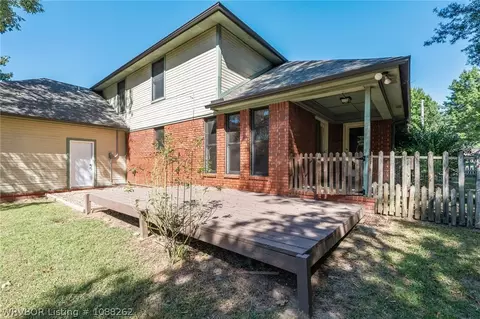 Exterior - 2300 Brigadoon Dr, Fort Smith, AR 72908 photo 7 of 8