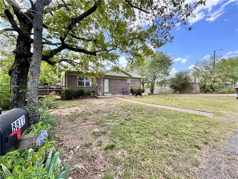 Exterior - 8811 Sebastian Ct, Hackett, AR 72937 photo 12 of 13