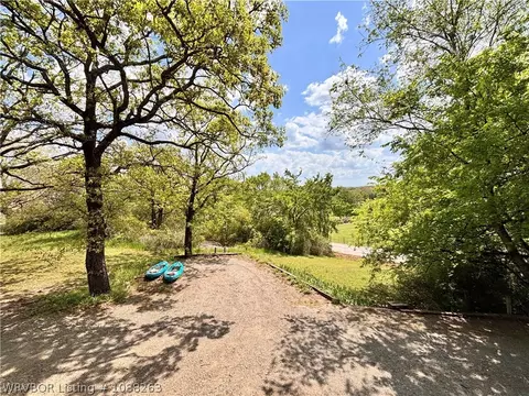 Exterior - 8811 Sebastian Ct, Hackett, AR 72937 photo 5 of 13