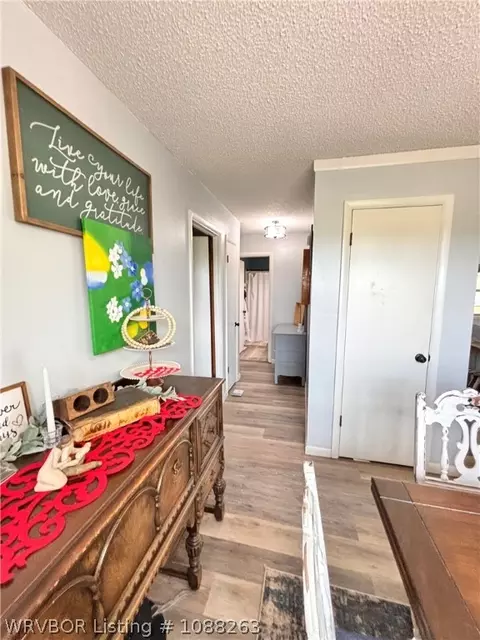 Entry Way - 8811 Sebastian Ct, Hackett, AR 72937 photo 1 of 7