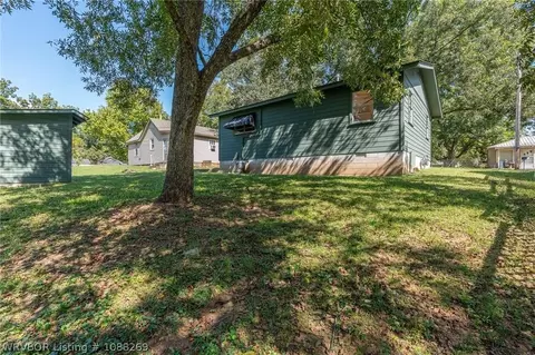 206 N Vine St, Paris, AR 72855 photo 25