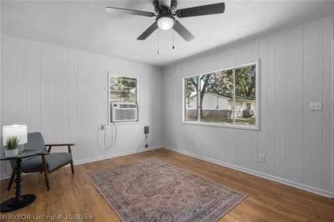 206 N Vine St, Paris, AR 72855 photo 6
