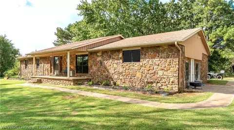 103861 Us Highway 59, Sallisaw, OK 74955