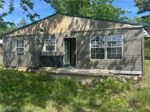 900 Church St, Poteau, OK 74953