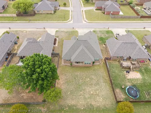View/Area - 8009 Bridgewood Ln, Fort Smith, AR 72916 photo 2 of 2