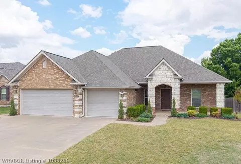 8009 Bridgewood Ln, Fort Smith, AR 72916