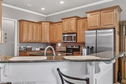 Kitchen - 8009 Bridgewood Ln, Fort Smith, AR 72916 photo 1 of 5