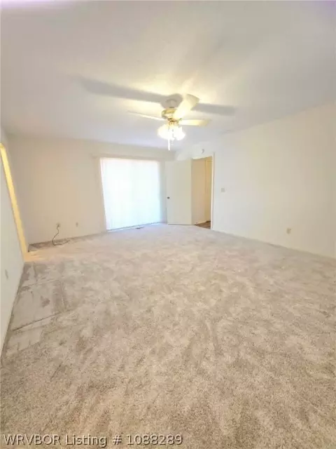 Living - 7800 Dover Cir, Fort Smith, AR 72903 photo 6 of 6