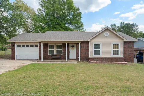 80 Grand Magnolia Dr, Greenwood, AR 72936