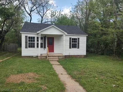 5001 Speer St, Fort Smith, AR 72904