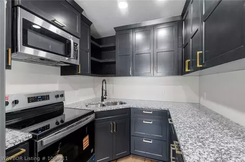 Kitchen - 3605 Wilma Ave, Fort Smith, AR 72904 photo 2 of 2