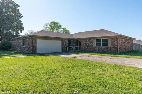 Exterior - 9100 Gary St, Fort Smith, AR 72903 photo 2 of 7