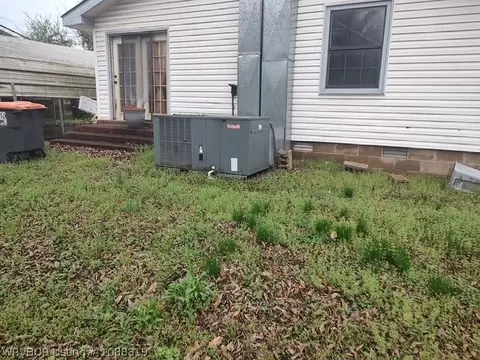809 W Gibson St, Ozark, AR 72949 photo 8