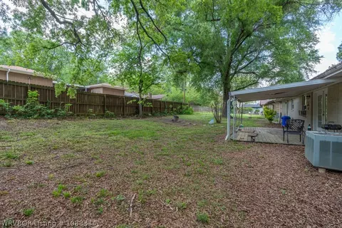 Exterior - 215 N 57th St, Fort Smith, AR 72903 photo 7 of 11