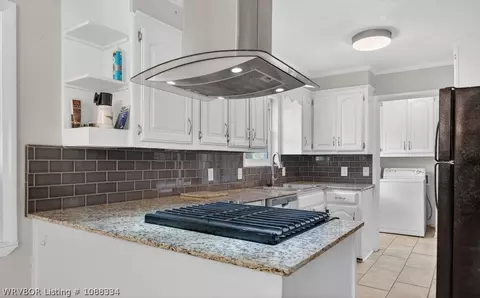 Kitchen - 215 N 57th St, Fort Smith, AR 72903 photo 1 of 2