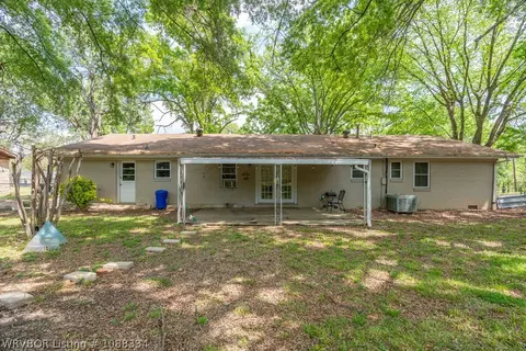 Exterior - 215 N 57th St, Fort Smith, AR 72903 photo 5 of 11