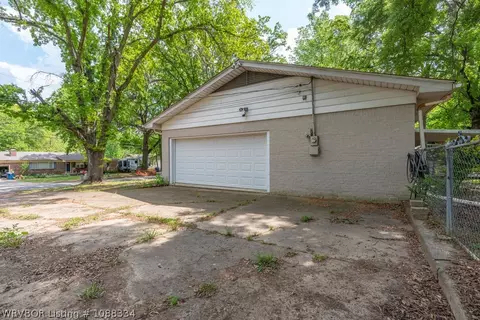 Exterior - 215 N 57th St, Fort Smith, AR 72903 photo 11 of 11