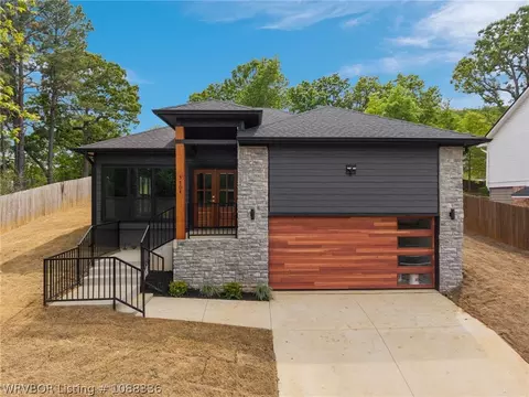3704 Glenflora Way, Fort Smith, AR 72908