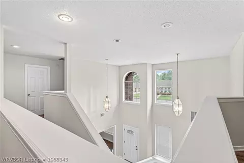 Entry Way - 836 Eagle Crest Dr, Alma, AR 72921 photo 3 of 3