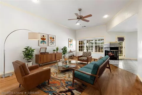Living - 3708 Sandy, Fort Smith, AR 72903 photo 3 of 6