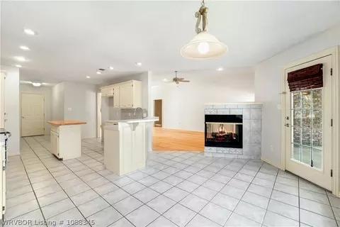 Living - 3708 Sandy, Fort Smith, AR 72903 photo 6 of 6