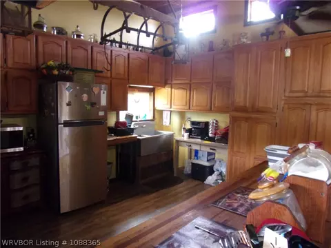 823 E Harden St, Altus, AR 72821 photo 10
