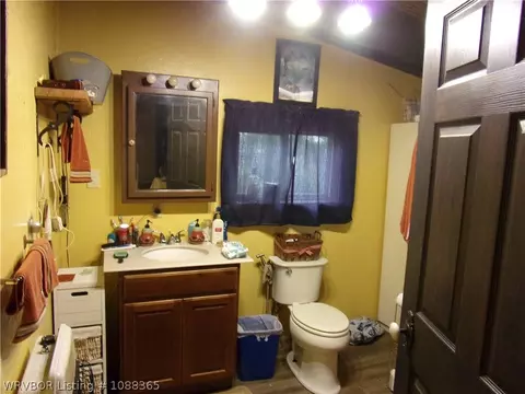 823 E Harden St, Altus, AR 72821 photo 19