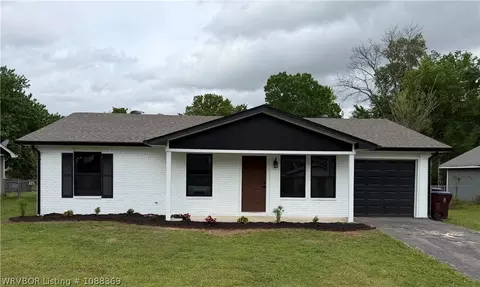 6725 Jackson St, Fort Smith, AR 72903