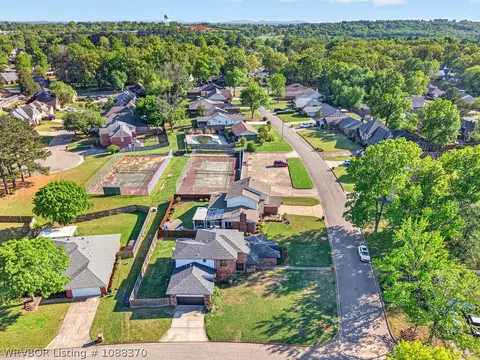 View/Area - 3001 S 105th St, Fort Smith, AR 72903 photo 3 of 3