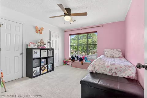Bedroom - 3001 S 105th St, Fort Smith, AR 72903 photo 3 of 4