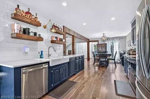 Kitchen - 3001 S 105th St, Fort Smith, AR 72903 photo 3 of 6