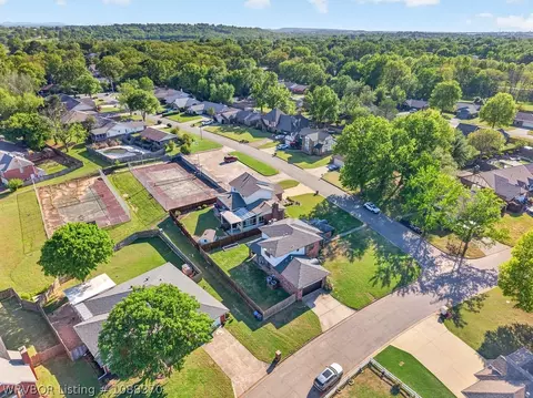View/Area - 3001 S 105th St, Fort Smith, AR 72903 photo 2 of 3