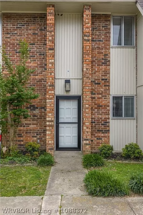 1500 S Albert Pike Ave #38, Fort Smith, AR 72903