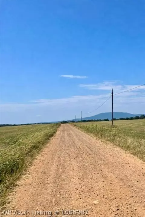 Tract 3 Gilmore Lane, Poteau, OK 74953