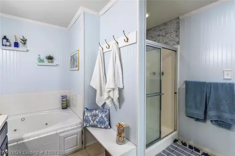 Bath - 6428 Galven, Fort Smith, AR 72916 photo 4 of 8