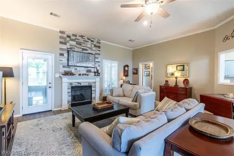 Living - 6428 Galven, Fort Smith, AR 72916 photo 6 of 6