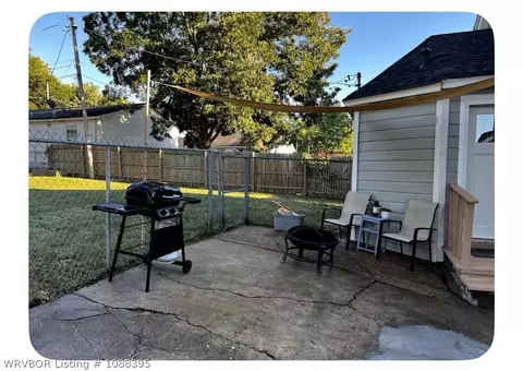 Exterior - 1507 S 17th St, Fort Smith, AR 72901 photo 5 of 13