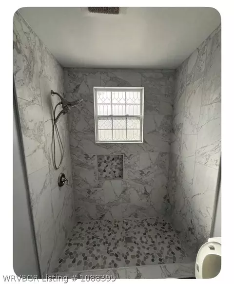 Bath - 1507 S 17th St, Fort Smith, AR 72901 photo 2 of 10